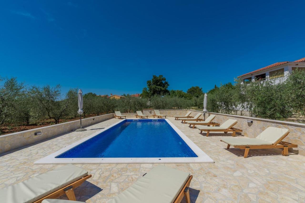 Casa Oliva In Klostar Екстериор снимка